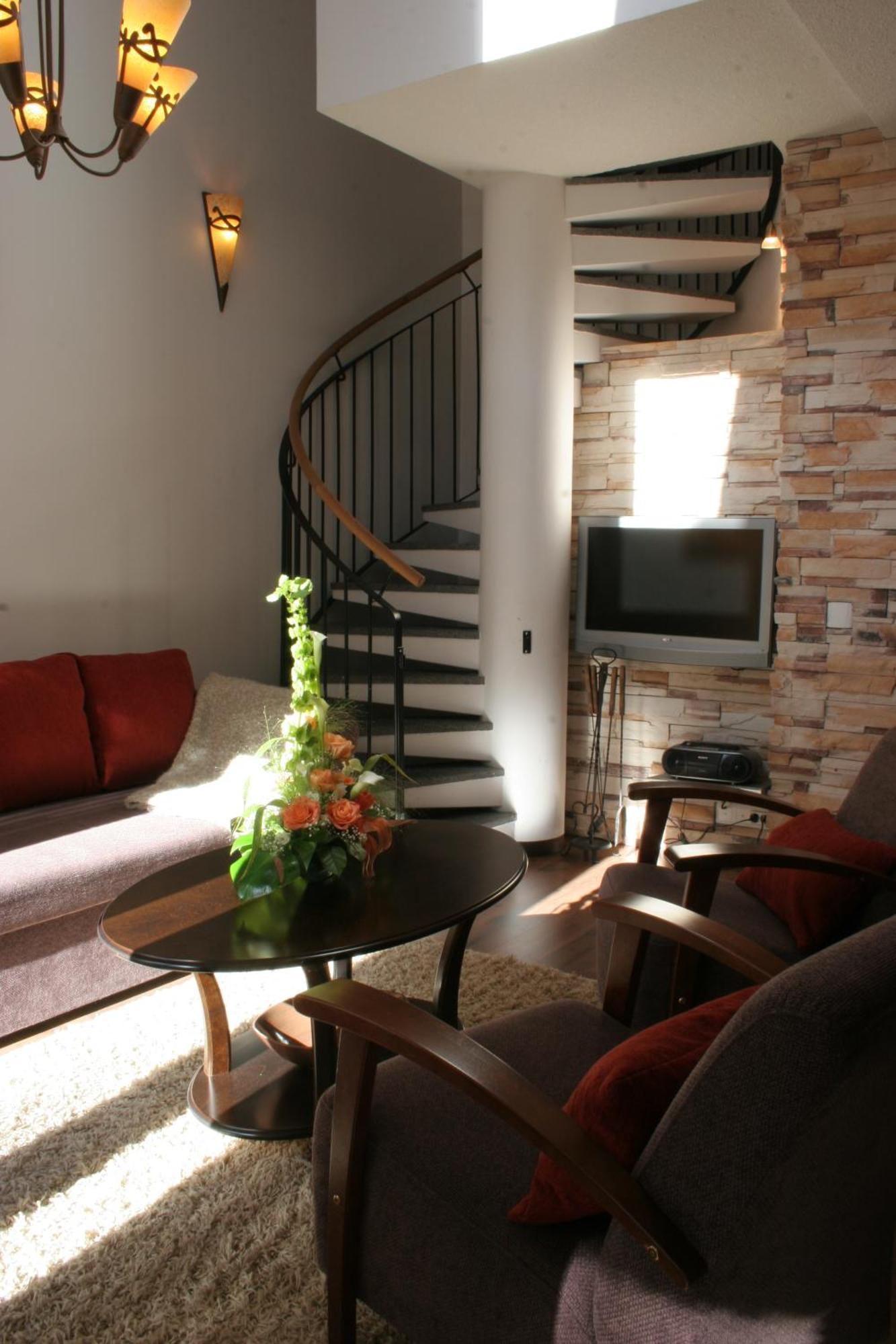 Vuokatin Aateli Castle Apartment Вуокати Екстериор снимка