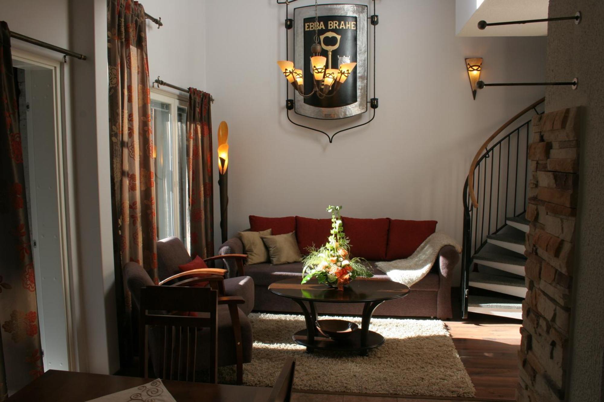 Vuokatin Aateli Castle Apartment Вуокати Екстериор снимка